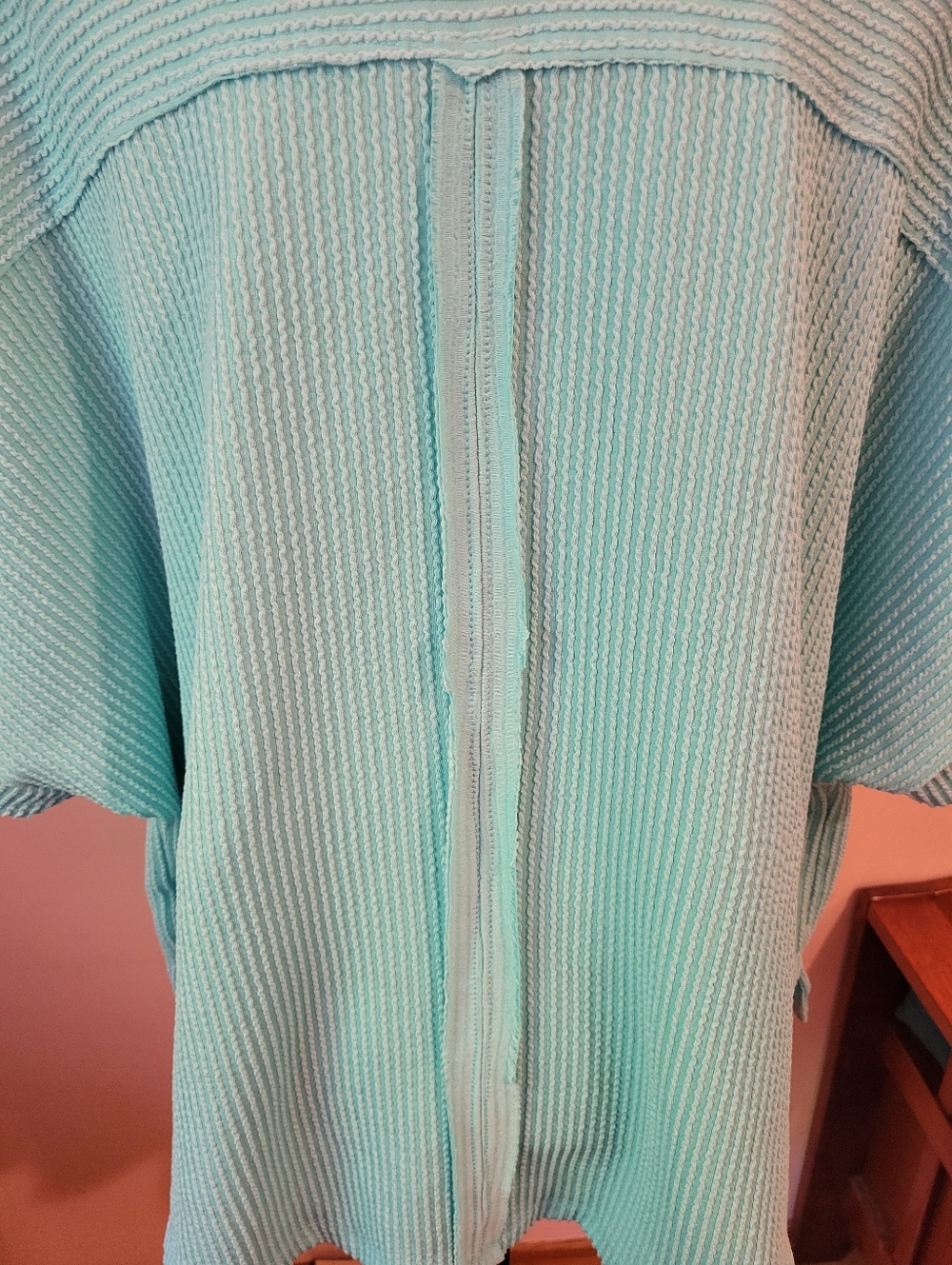 Bucket List Seafoam Green Slouchy & Soft Oversized Textured Pocket Tee, EUC, M - Picture 13 of 15